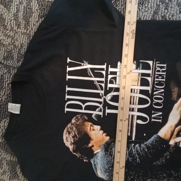 Billy Joel Black Concert Graphic Tee 2021/22 Womens Medium - Picture 7 of 9